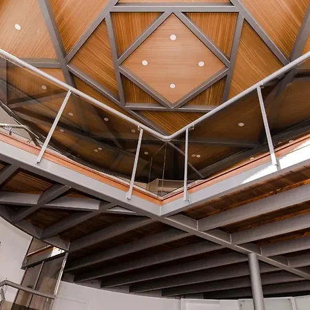 The Circular - Jacuzzi, Hiking & Vineyards Вилла *