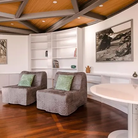 Villa The Circular - Jacuzzi, Hiking&vineyards